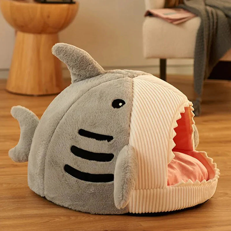 Shark-tastic Luxury Plush Pet Bed – The Ultimate Snuggle Spot for Your Furry Friend!