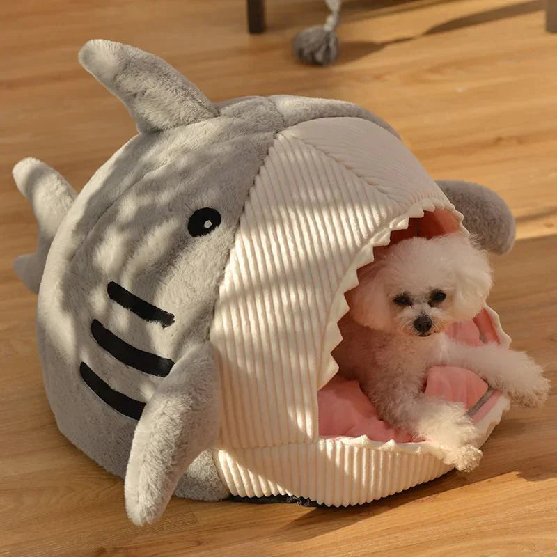 Shark-tastic Luxury Plush Pet Bed – The Ultimate Snuggle Spot for Your Furry Friend!
